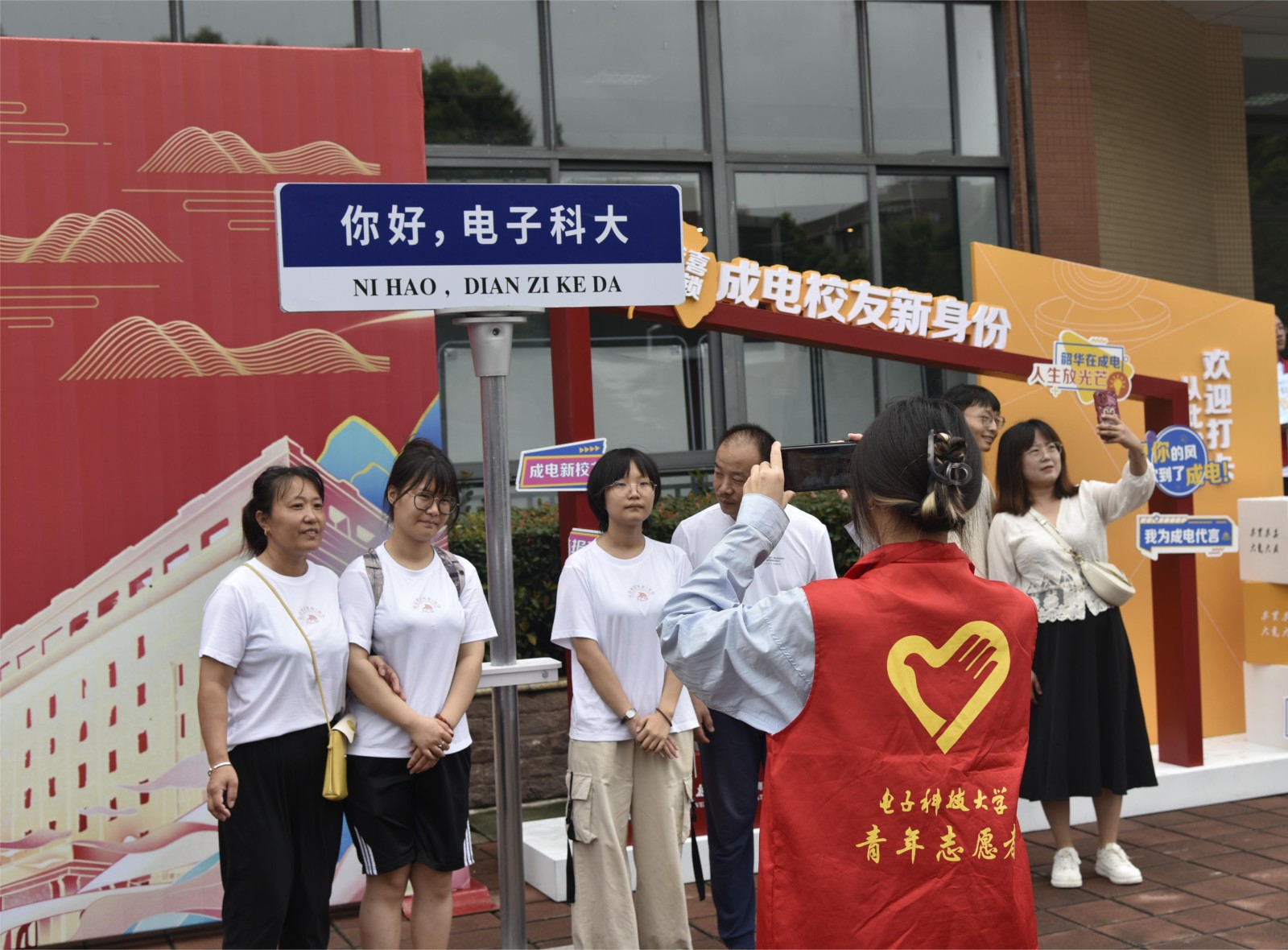 51096cb592d970cb3686e4310af80ea.jpg